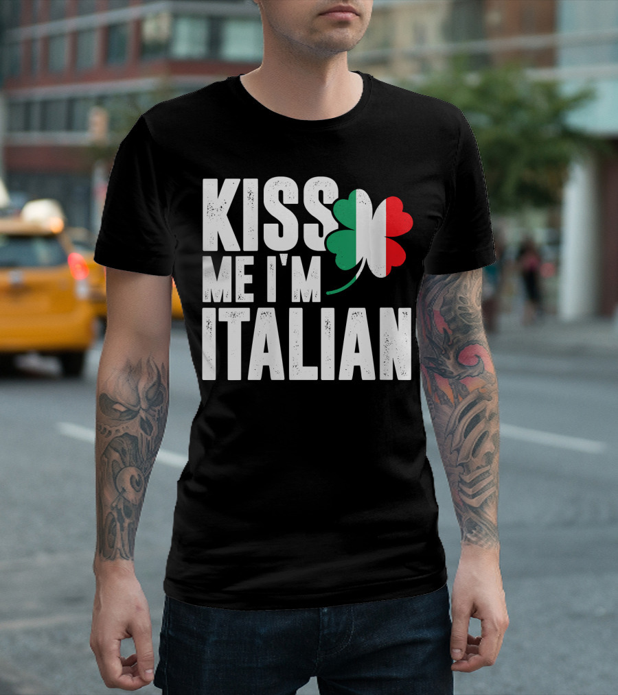 Kiss Me I'm Italian Clover Flag Colors T-Shirt