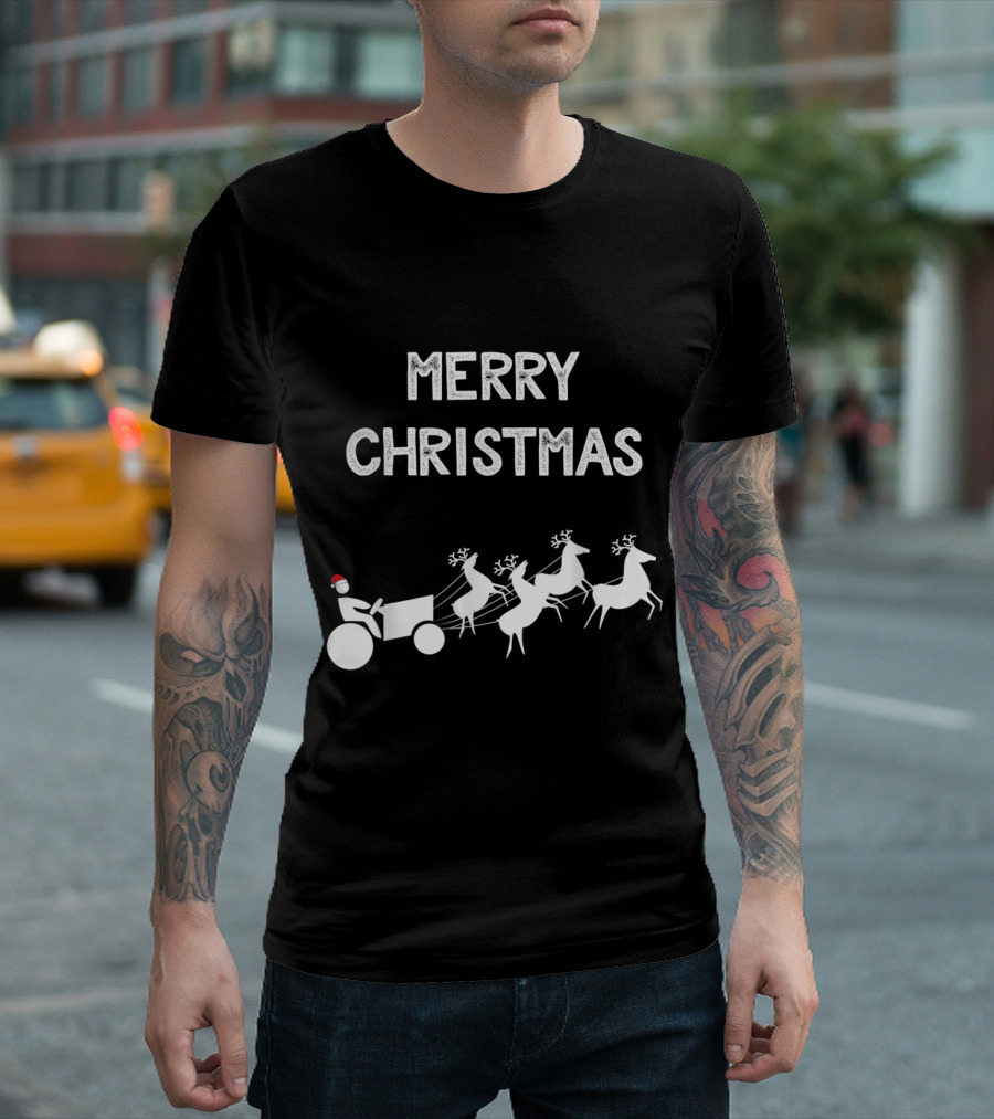 Merry Christmas Reindeer Tractor Santa Hat T-Shirt