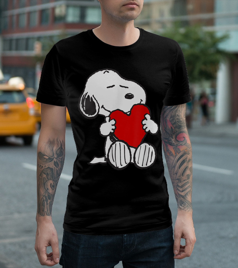 Snoopy Hugging Heart Peanuts Valentine T-Shirt