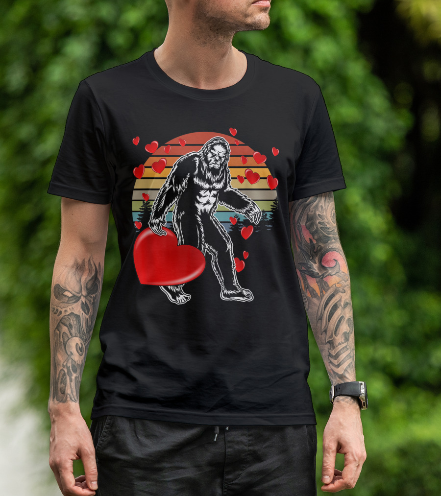 Funny Valentine Bigfoot With Big Heart Retro Sunset And Red Hearts T-Shirt