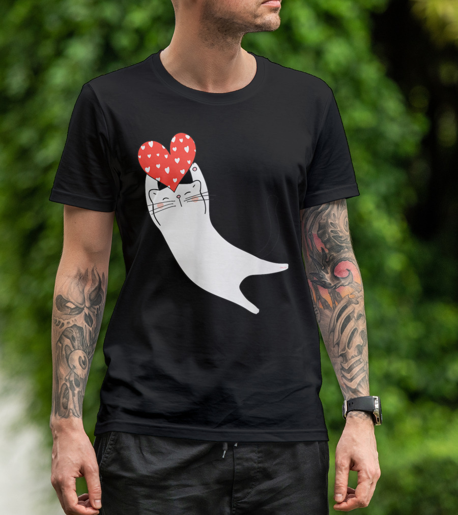 Happy Valentine Cat Holding Heart T-Shirt