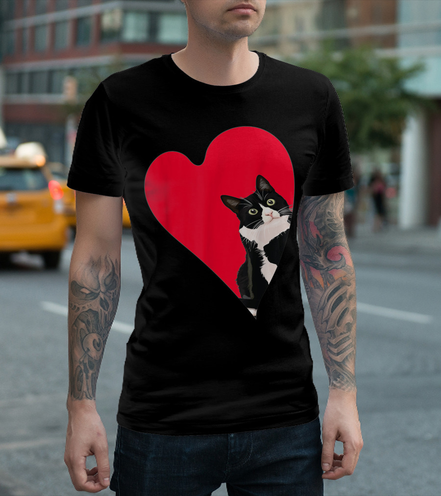 Tuxedo Cat Heart Valentine Kitten Love T-Shirt