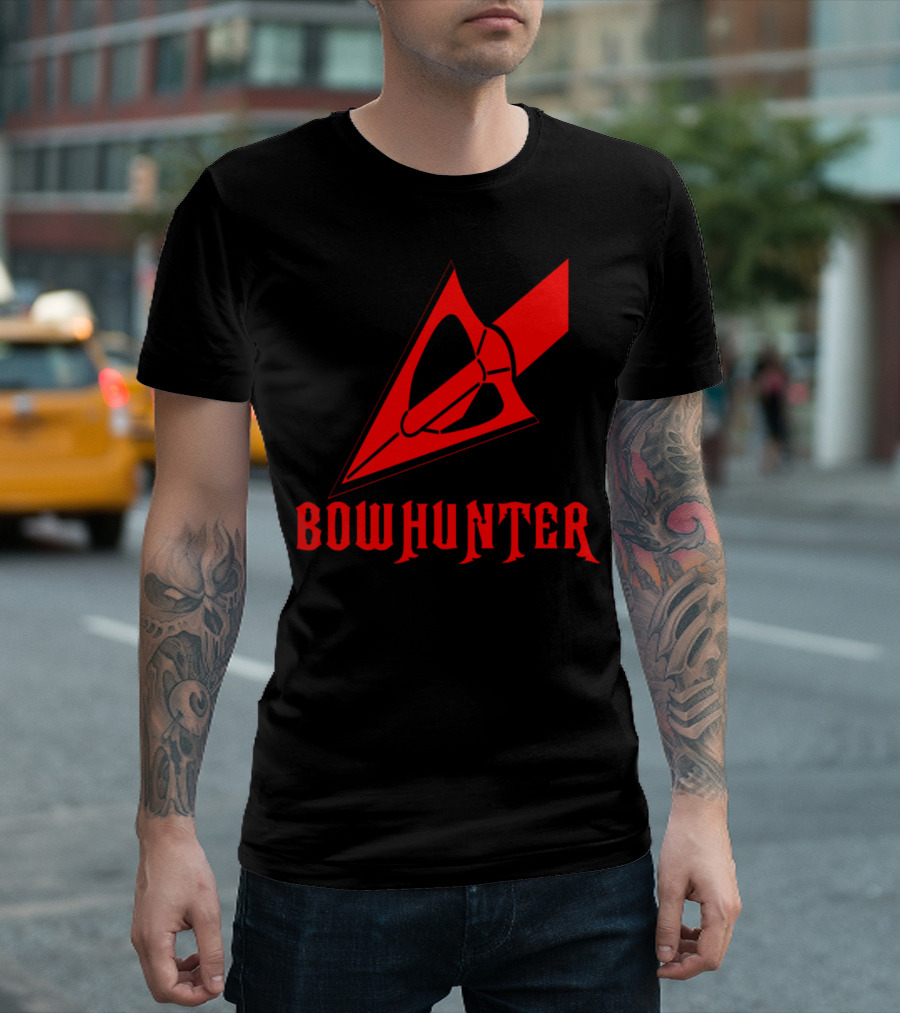 Bowhunter Red Broadhead Arrowhead T-Shirt