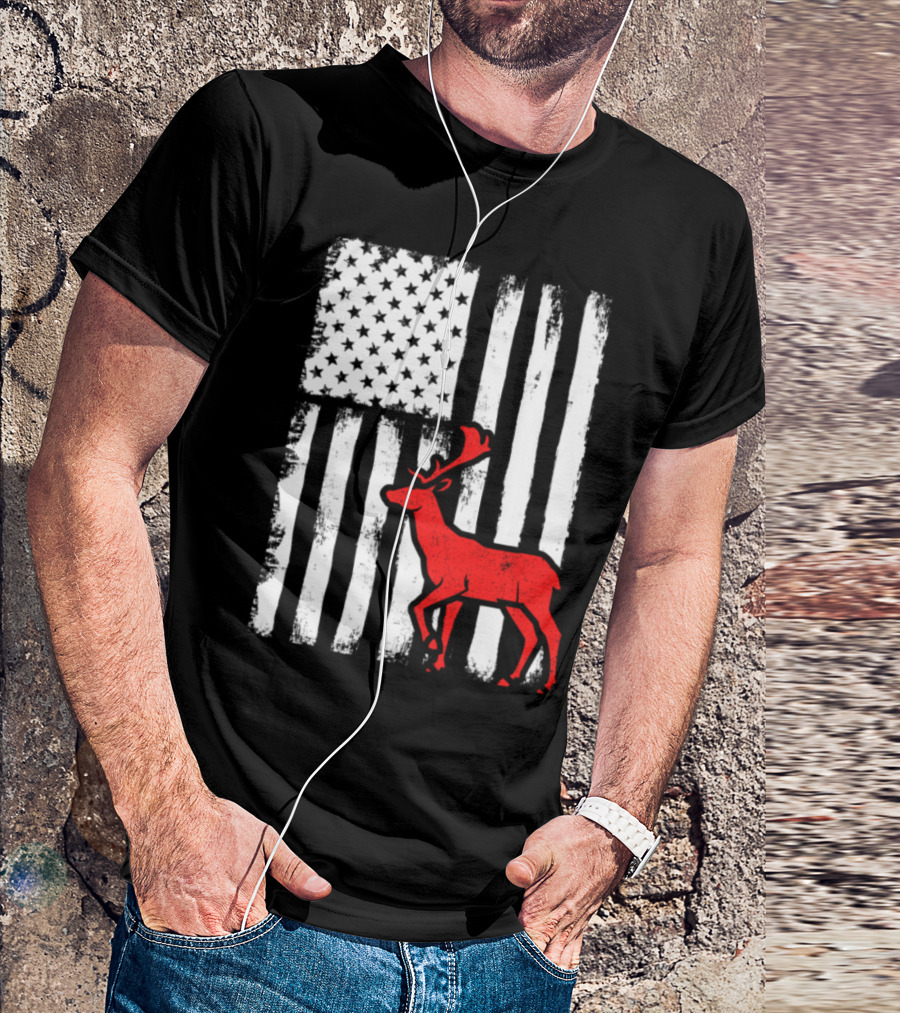 Deer And American Flag Funny Hunting USA T-Shirt