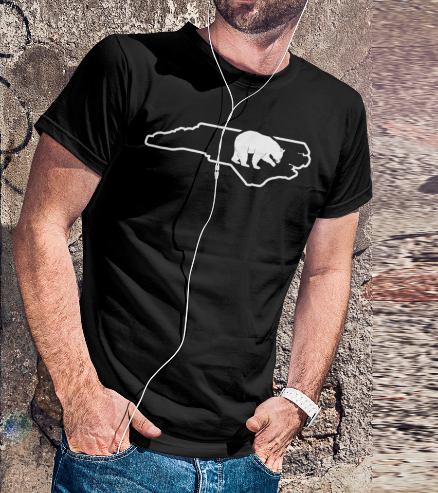 North Carolina Black Bear Hunting Map Outline T-Shirt