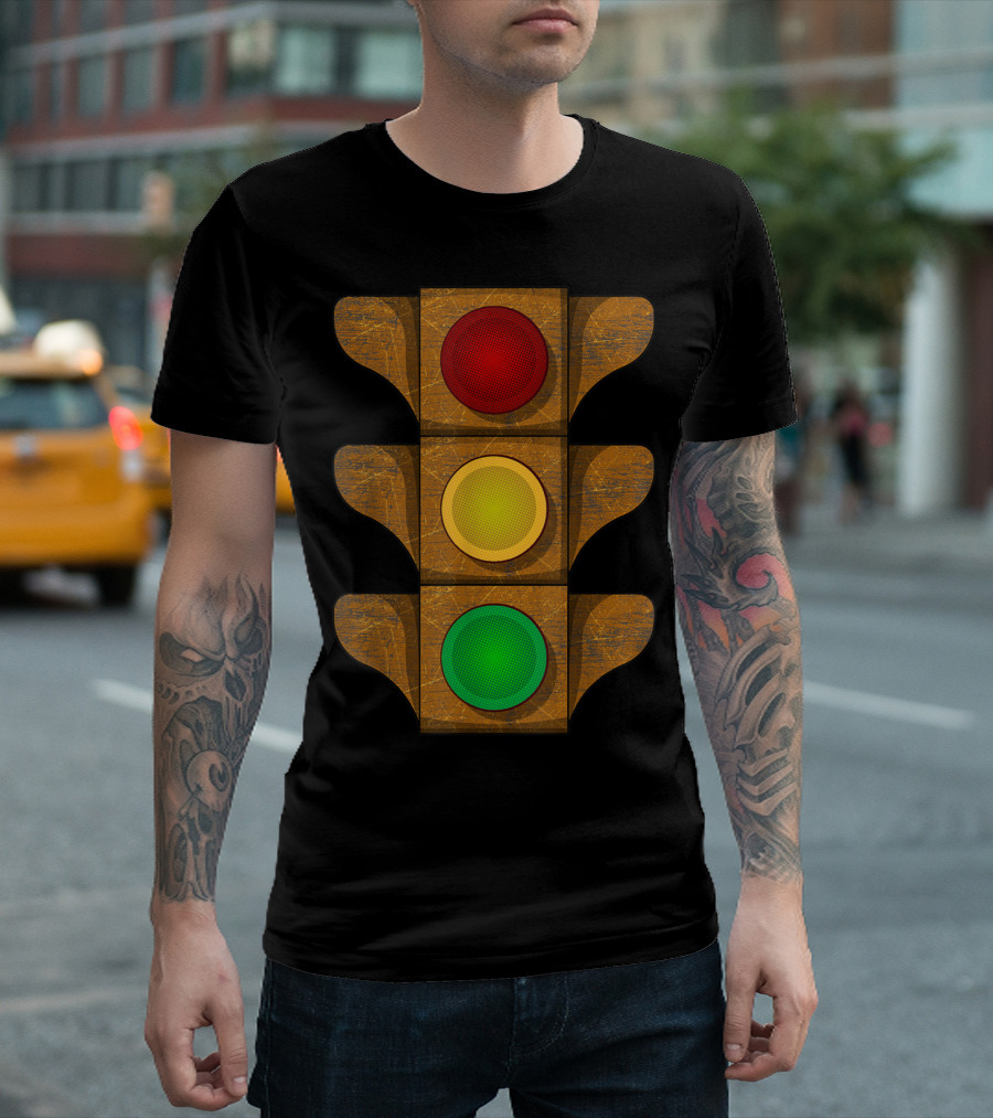 Vintage Rusty Traffic Light Stoplight Signal Stop Go T-Shirt