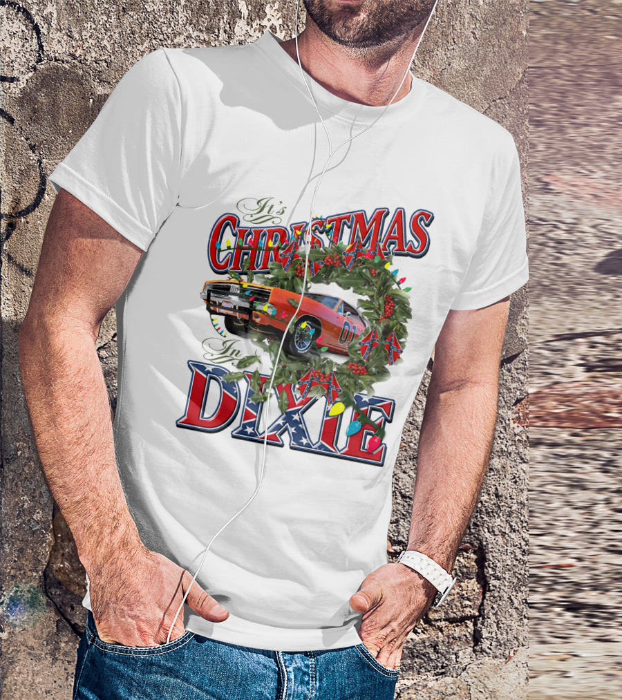 It's Christmas In Dixie 01 General Lee Car Wreath Lights T-Shirt