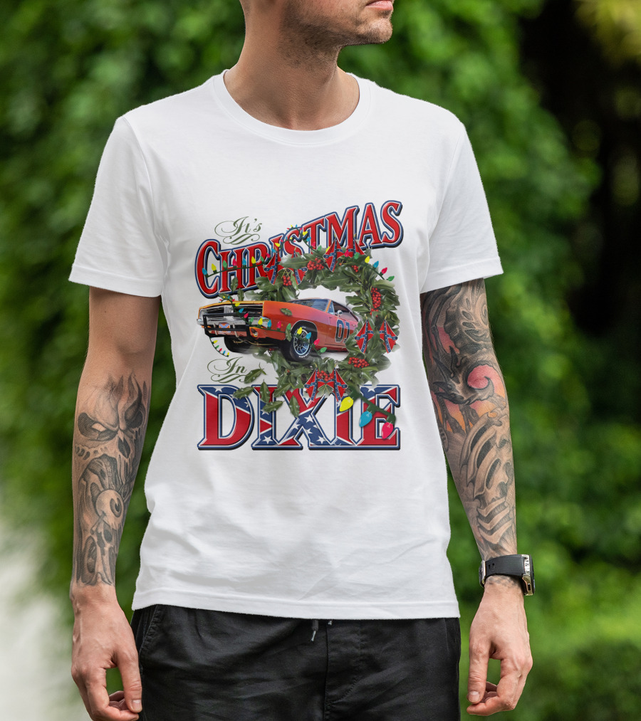 It's Christmas In Dixie 01 General Lee Car Wreath Lights T-Shirt