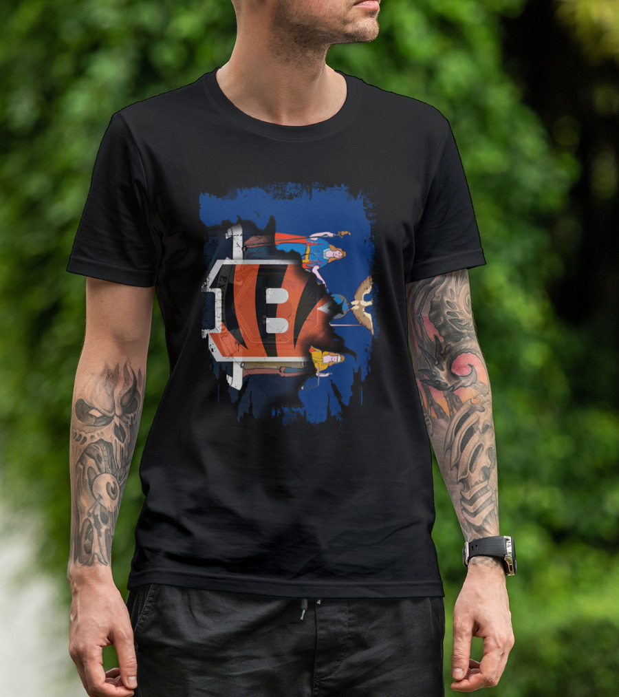Together New York Bengals Helmet Comic Heroes Statue Of Liberty T-Shirt