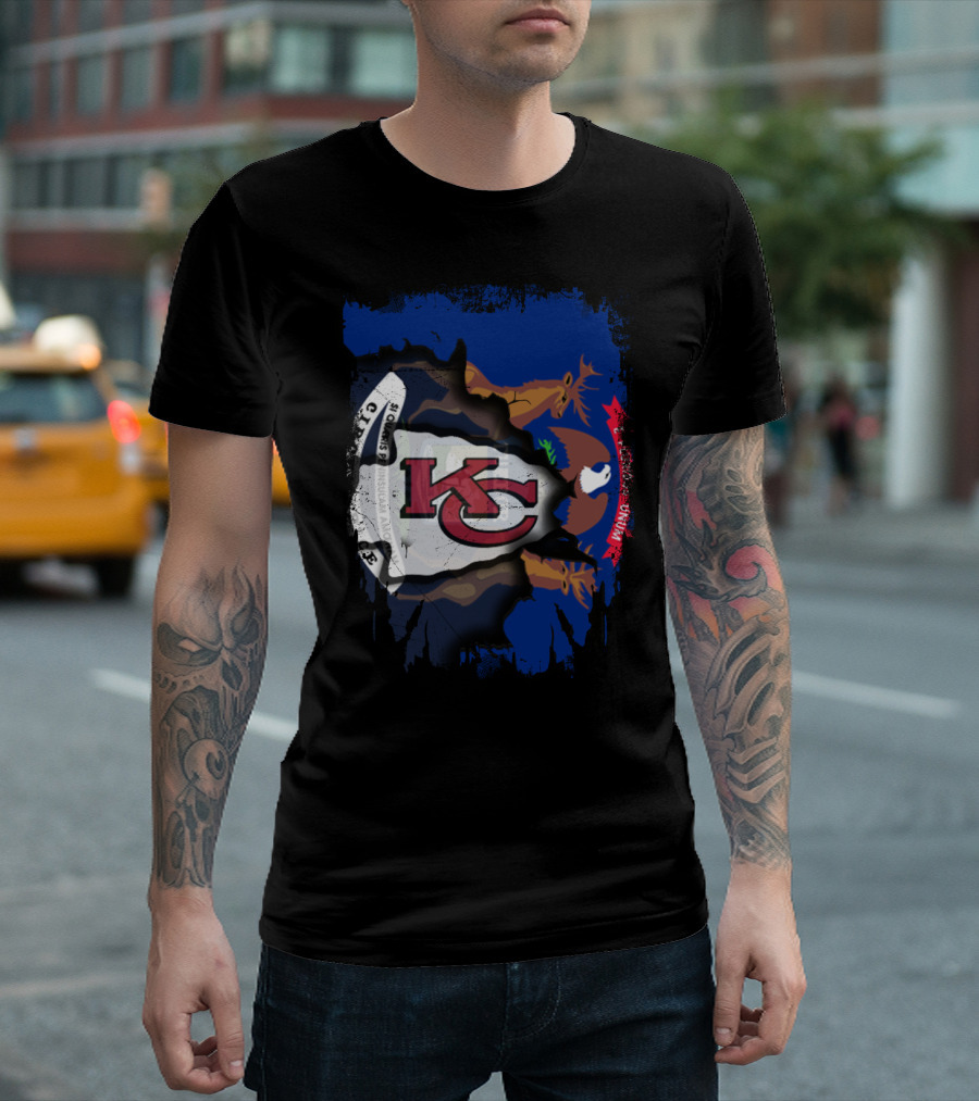 Michigan Flag and Kansas City Chiefs Logo Fusion T-Shirt