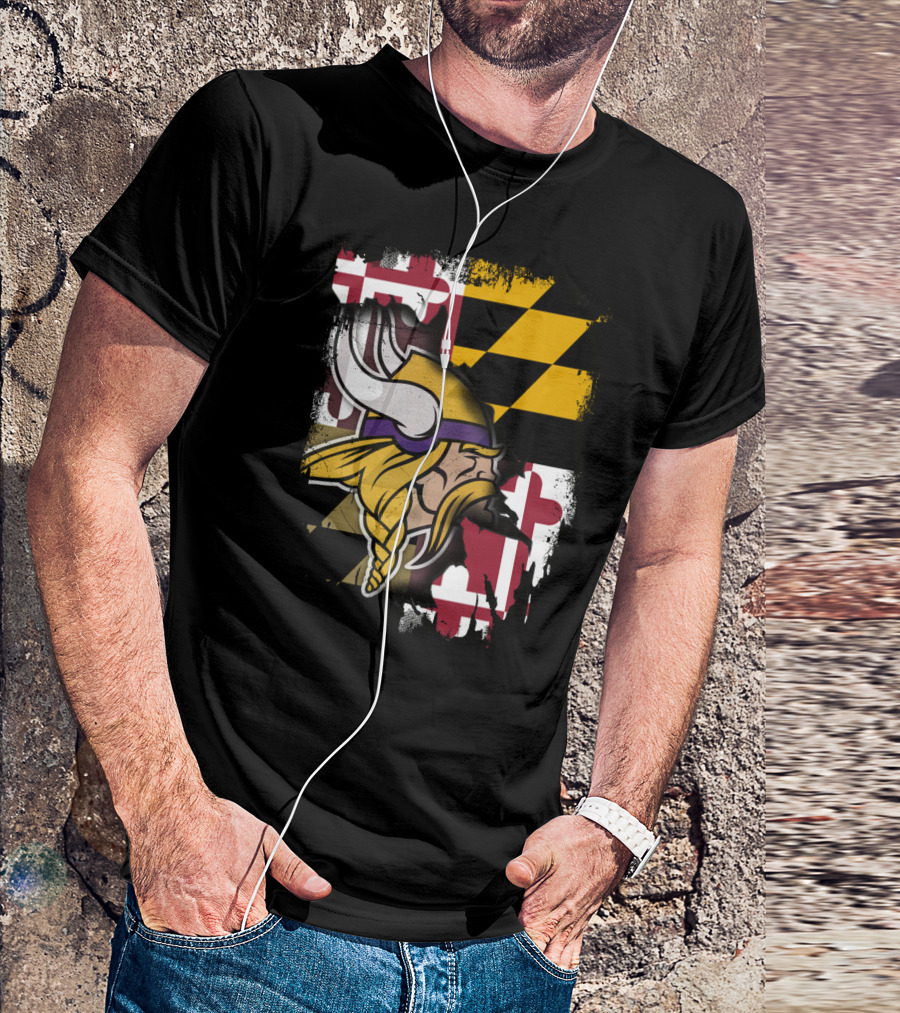 Vikings Helmet Art With Maryland Flag Background T-Shirt