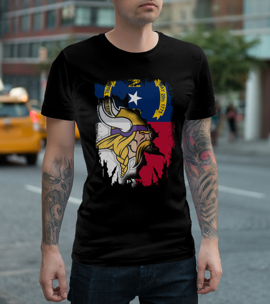 North Carolina Flag with Viking Head Logo April 12th 1776 May 20th 1775 T-Shirt