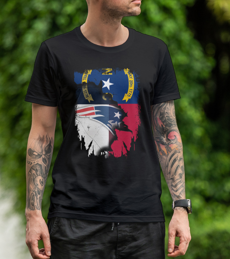 North Carolina State Flag Blended With Patriots Logo Together T-Shirt