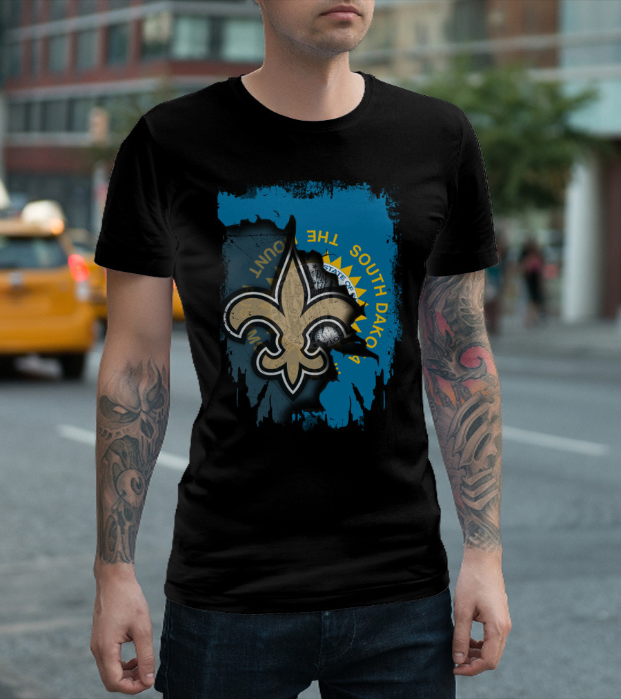South Dakota State Outline With Saints Fleur-de-Lis And Seal T-Shirt