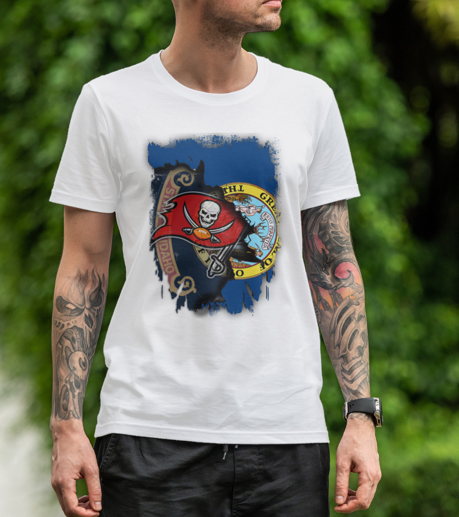 Idaho State Meets Buccaneers Flag Fusion T-Shirt