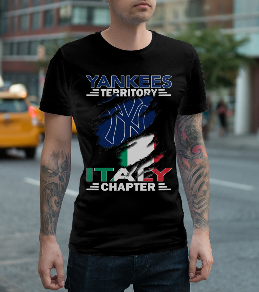 YANKEES TERRITORY ITALY CHAPTER NY LOGO ITALIAN FLAG T-Shirt