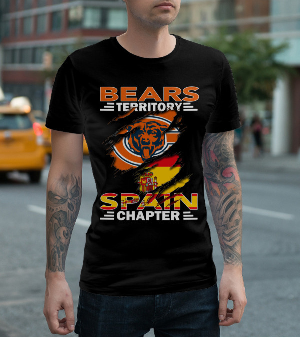 Bears Territory Spain Chapter Chicago Bears Flag T-Shirt