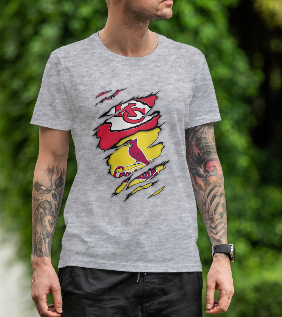 St Louis Cardinals Kansas City Chiefs Logos Ripped T-Shirt