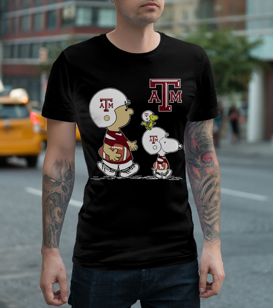 Texas A&M Aggies Peanuts Football Characters Snoopy Charlie Brown Woodstock T-Shirt