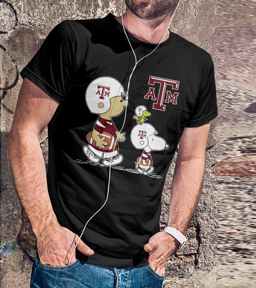 Texas A&M Aggies Peanuts Football Characters Snoopy Charlie Brown Woodstock T-Shirt