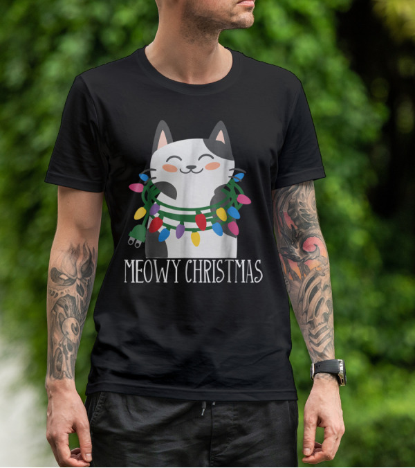 Meowy Christmas Holiday Funny Catma With Festive Lights And Happy Smiling Cat T-Shirt