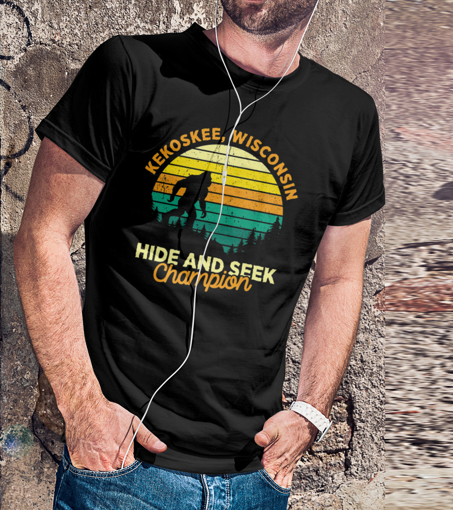 Kekoskee Wisconsin Bigfoot Hide And Seek Champion Retro T-Shirt