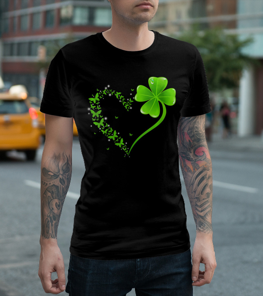 Heart Shamrock Butterfly St Patrick's Day Green Clover T-Shirt