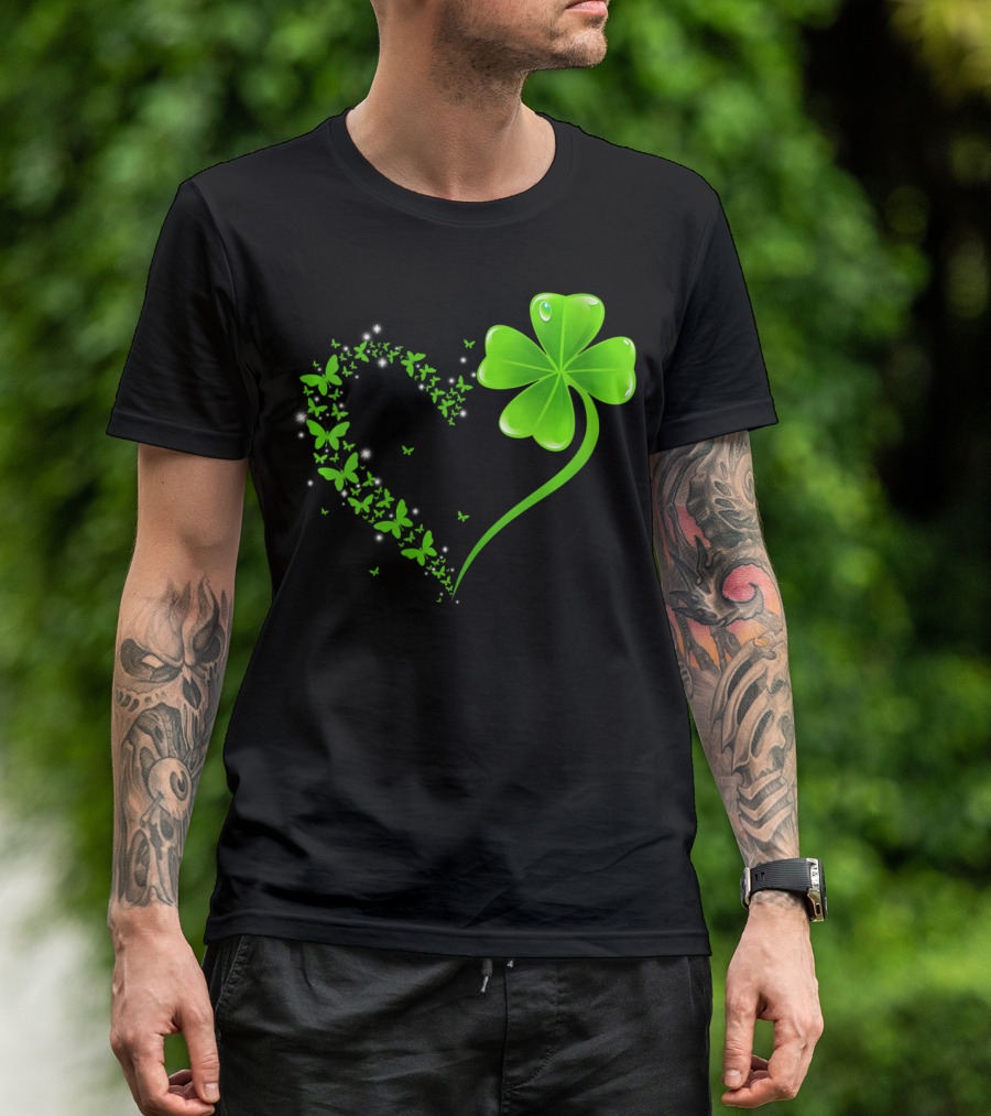 Heart Shamrock Butterfly St Patrick's Day Green Clover T-Shirt