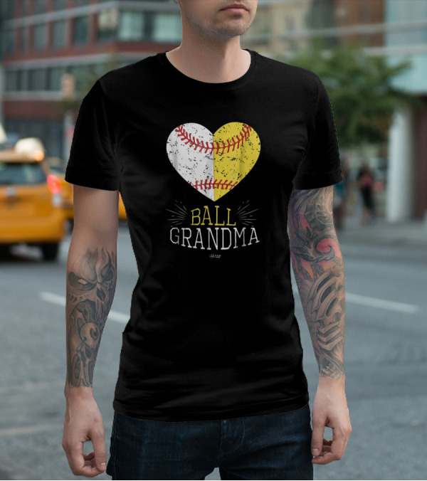 Heart Ball Grandma Baseball Softball Love T-Shirt