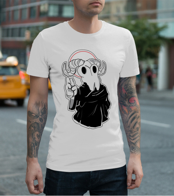 Kawaii Beezelbub Satan Evil Skull With Horns And Cloak T-Shirt