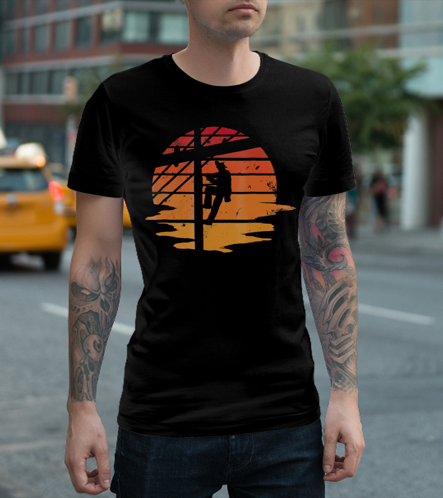 Vintage Distressed Sunset Lineman Electricians T-Shirt