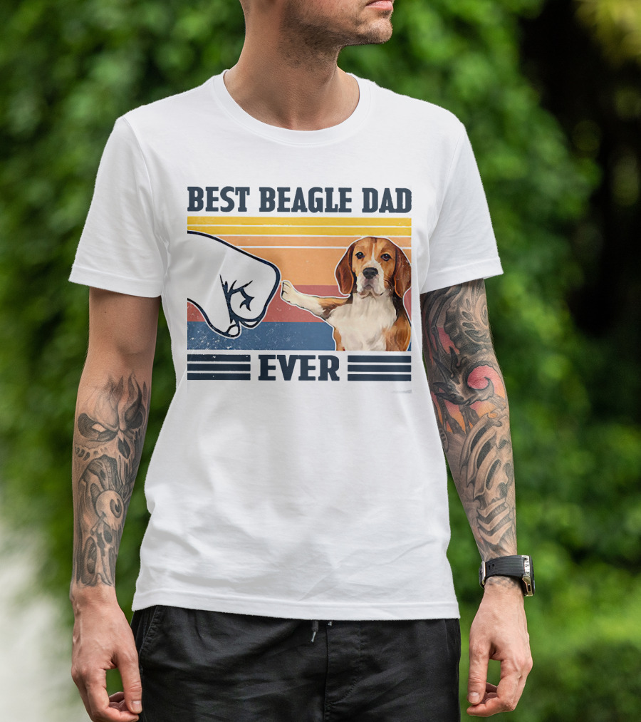 Best Beagle Dad Ever Vintage Fist Bump T-Shirt