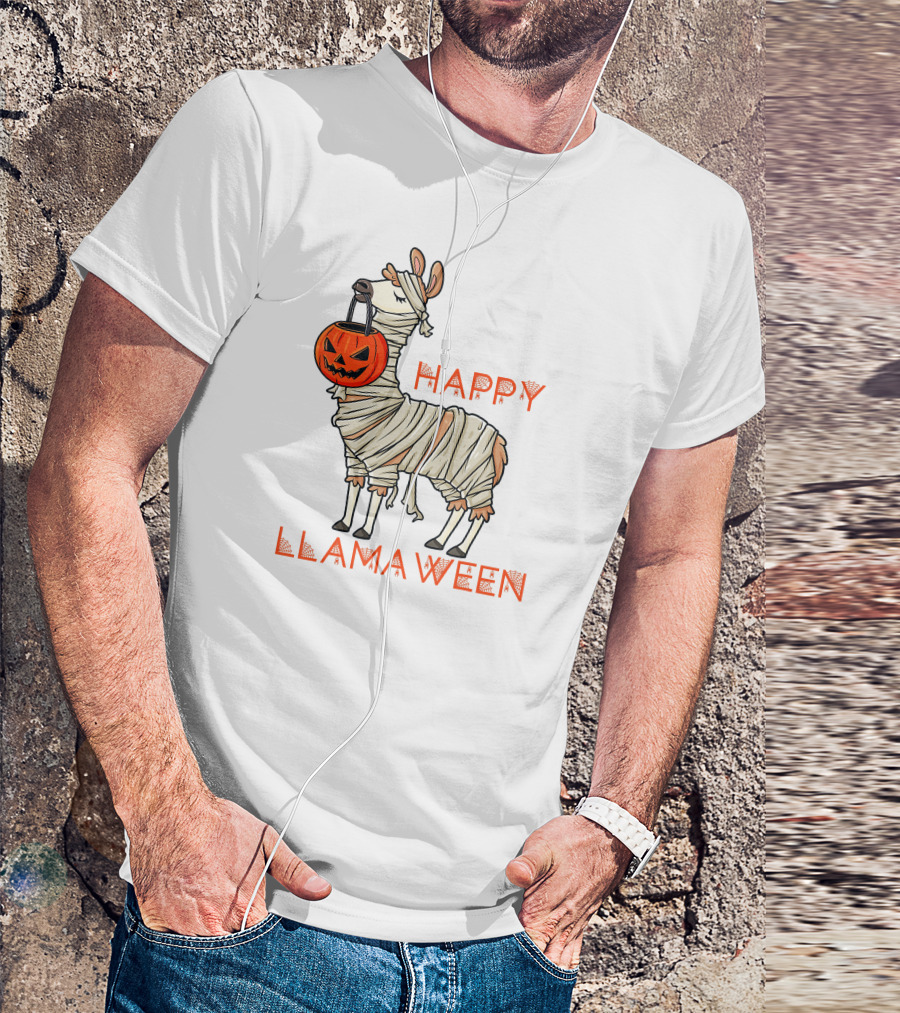 Happy Llamaween Halloween Llama Holding Pumpkin T-Shirt