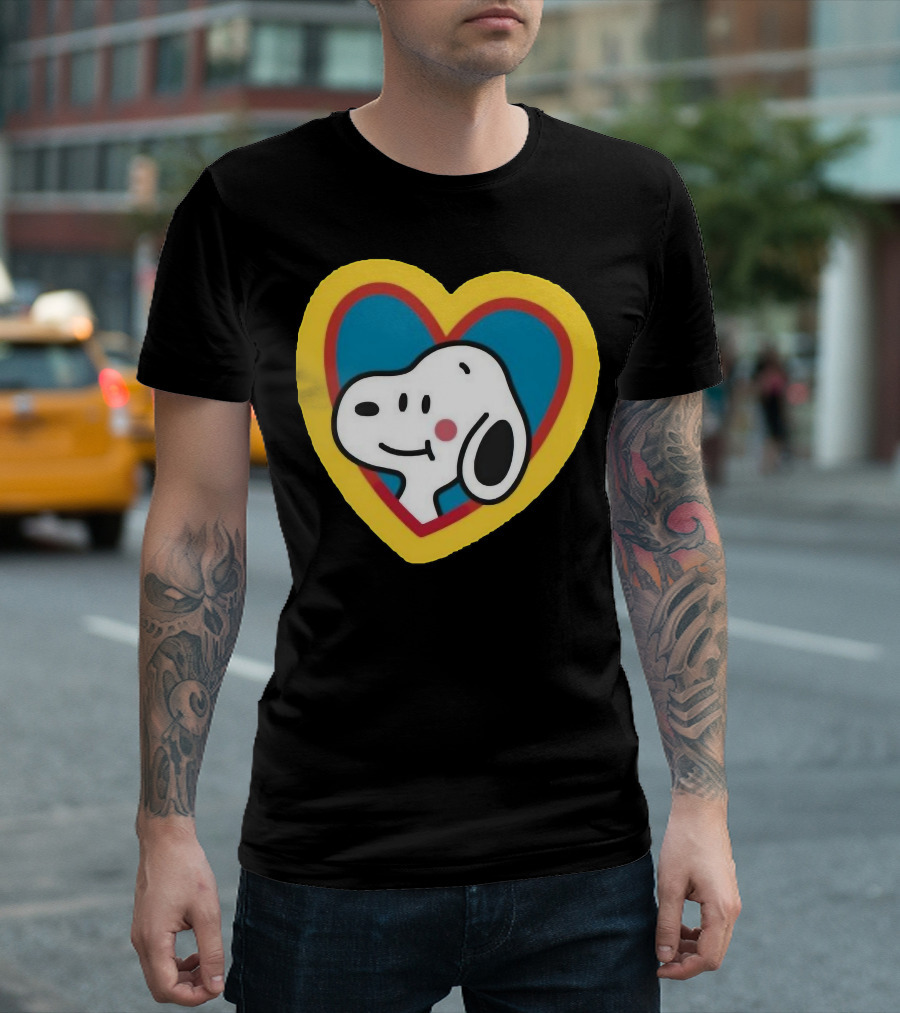 Snoopy Heart Love Peanuts Cartoon T-Shirt