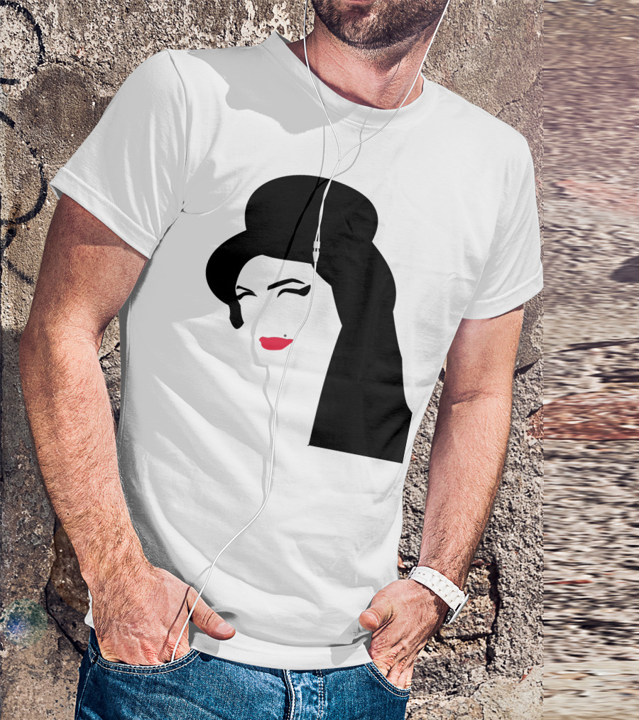 Amy Winehouse Iconic T-Shirt