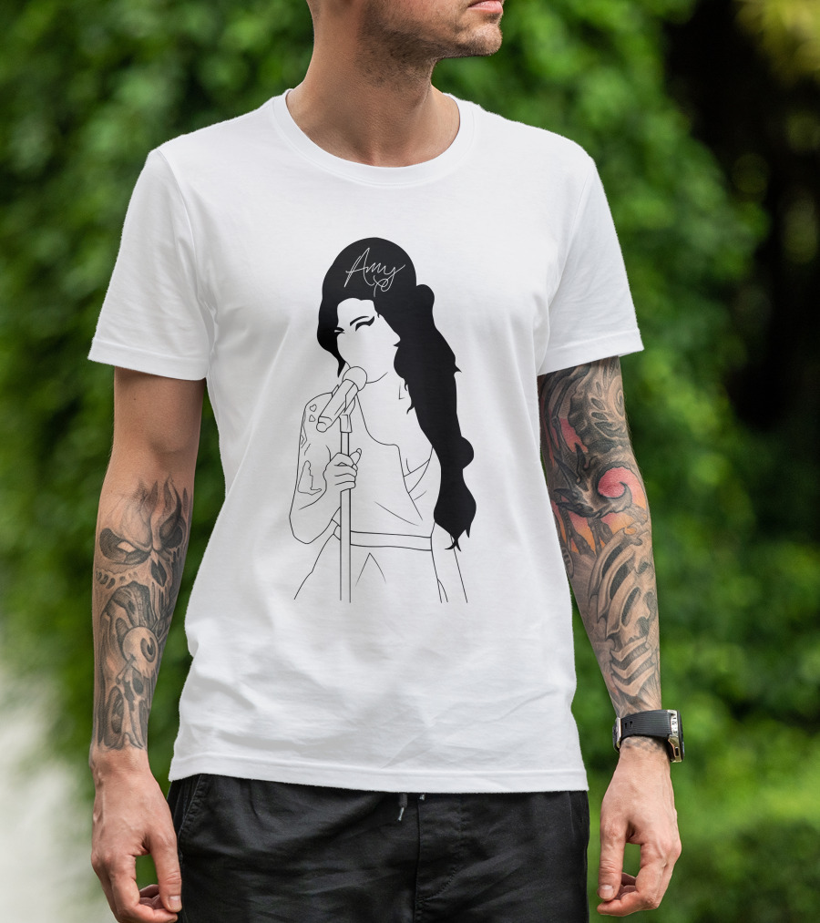 Amy Winehouse Line Art With Signature Mic Pose T-Shirt
