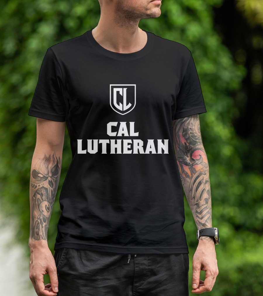 NCAA California Lutheran University CL Shield Cal Lutheran Regals PPLUT101 T-Shirt