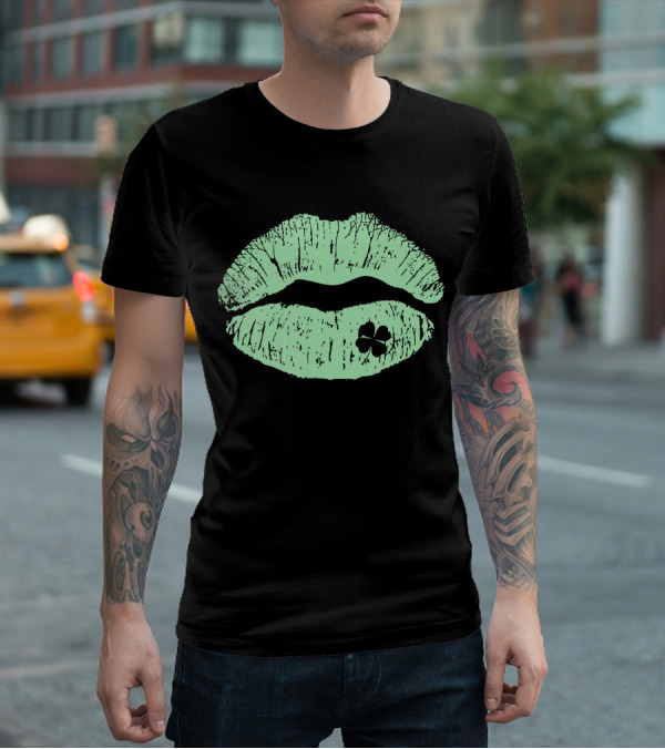 Lips Irish Kiss Clover St Patricks Day Green Shamrock T-Shirt