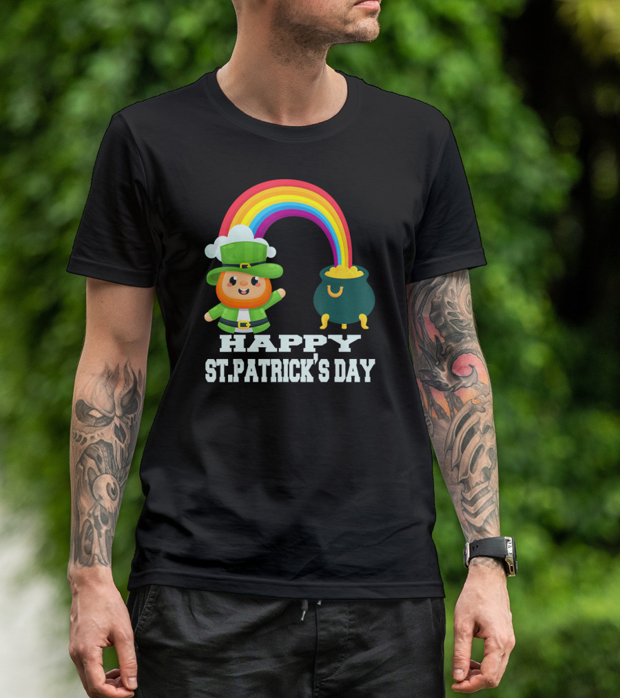 HAPPY ST. PATRICK'S DAY Rainbow Leprechaun Pot Of Gold T-Shirt
