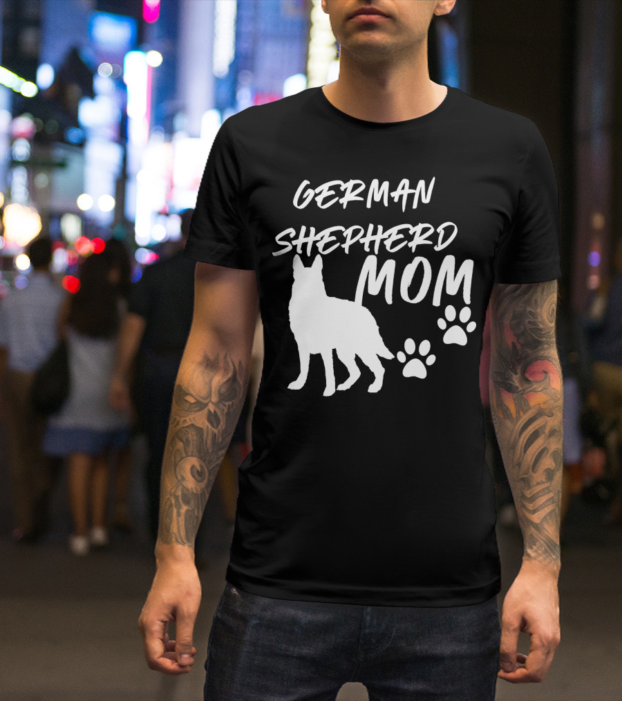 GERMAN SHEPHERD MOM 179 T-Shirt