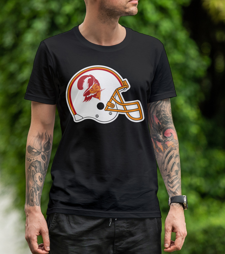 Brady Tompa Bay Buccaneers NFL Retro Helmet T-Shirt