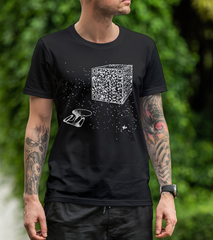 Scan QR Code Spaceship And Cube In Space T-Shirt