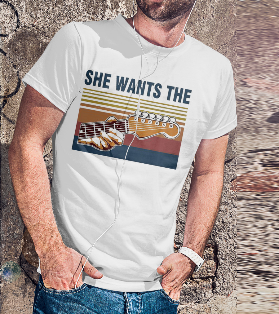 SHE WANTS THE GUITAR Retro Stripes Hand Playing Strings T-Shirt