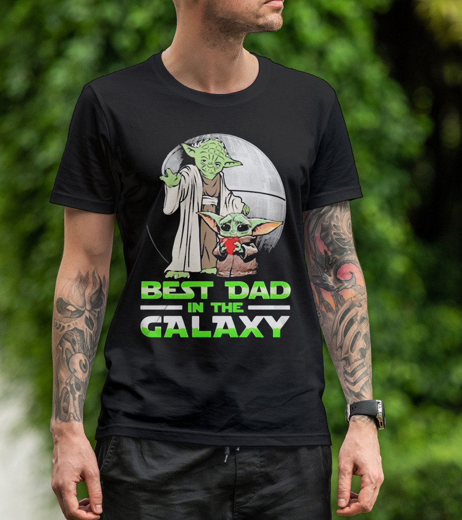 Best Dad In The Galaxy With Yoda And Baby Yoda T-Shirt