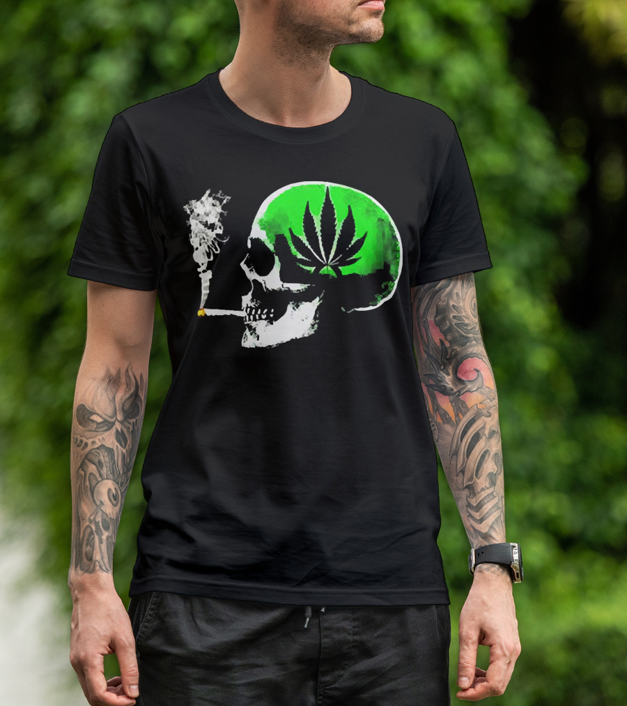 Weed Leaves Skull Smoking Joint Green Marijuana T-Shirt