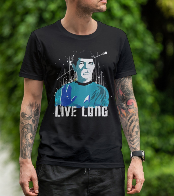 Star Trek Spock Live Long Vulcan Salute Iconic T-Shirt