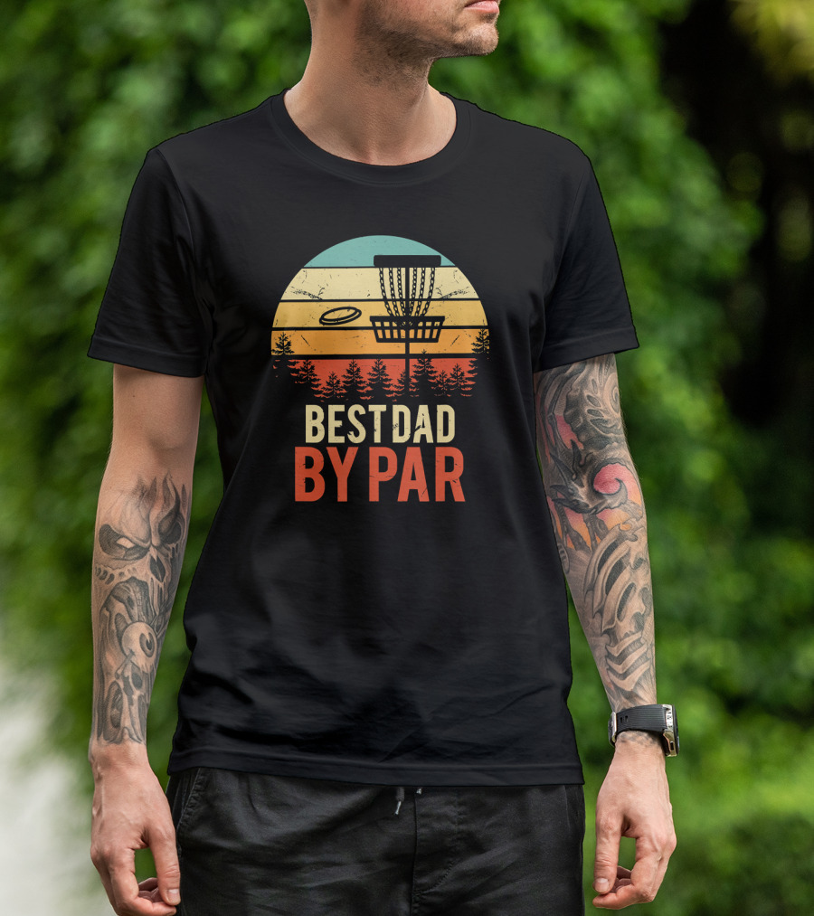Best Dad By Par Disc Golf Dad Retro Sunset Forest Scene T-Shirt