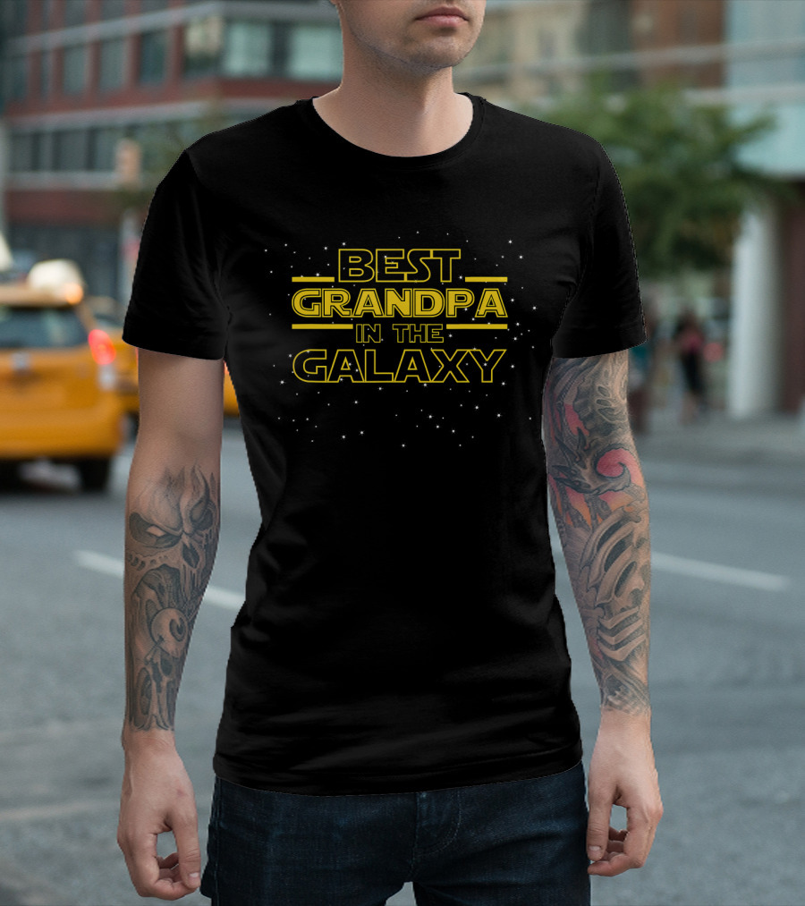 Best Grandpa In The Galaxy Mens Birthday Grandpa T-Shirt