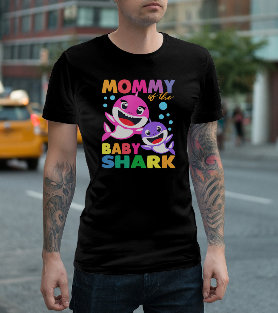 MOMMY of the BABY SHARK T-Shirt