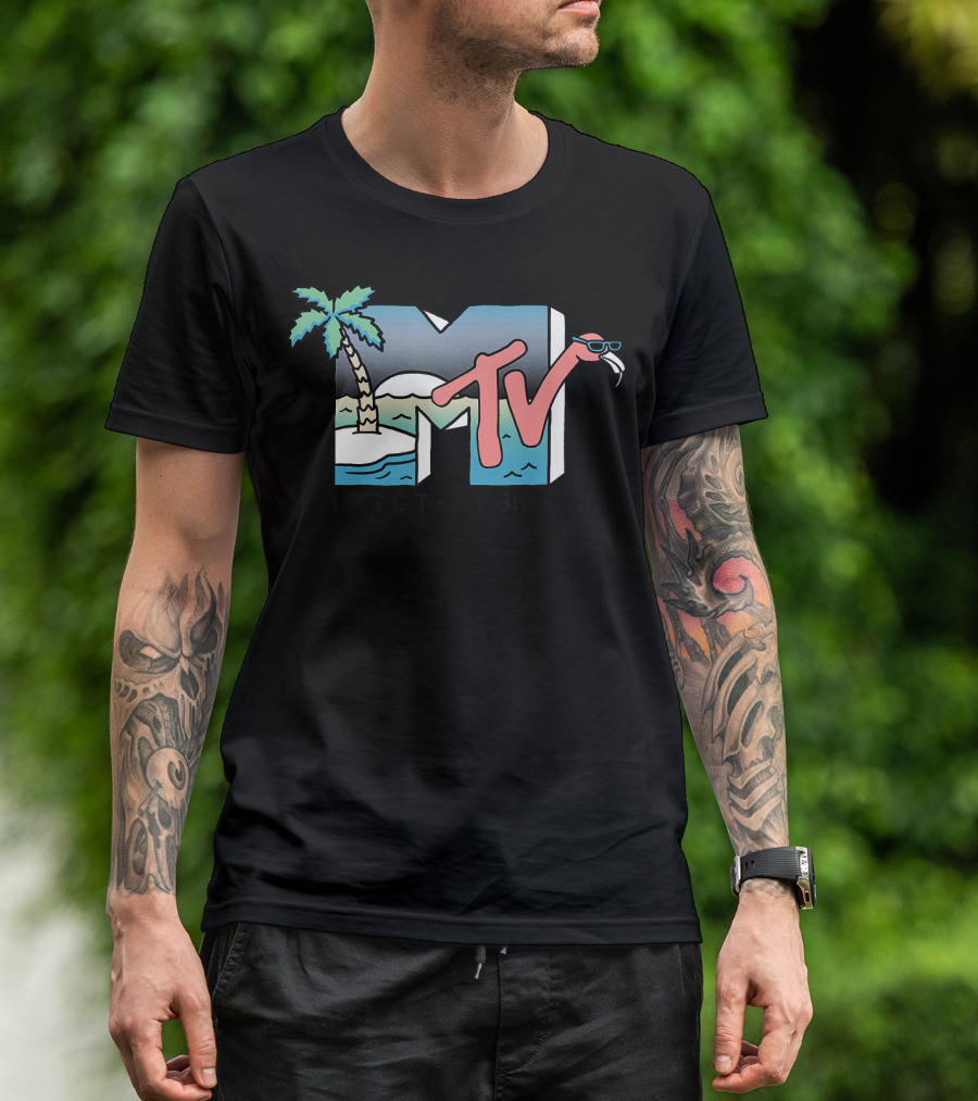 MTV Music Television Beach Island Flamingo Sunglasses T-Shirt
